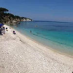 بيت للعطل Azzurro Mare