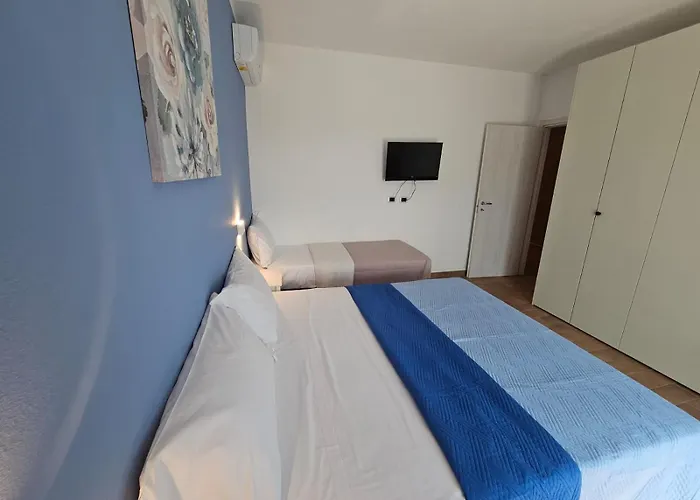 Azzurro Mare بورتوفيرّايو